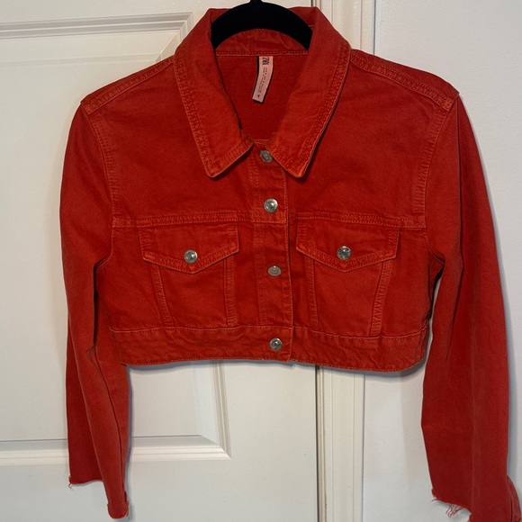 Zara Women's Red-Orange Cropped Denim Jacket Size Small - Picture 2 of 7